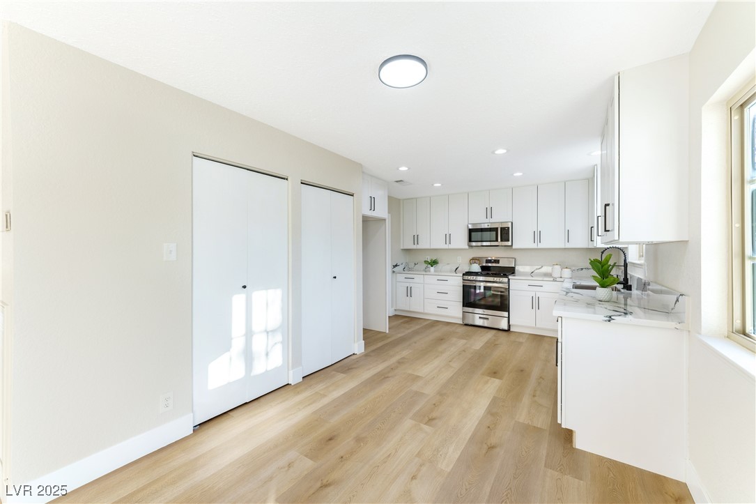 5153 Woodruff Place
