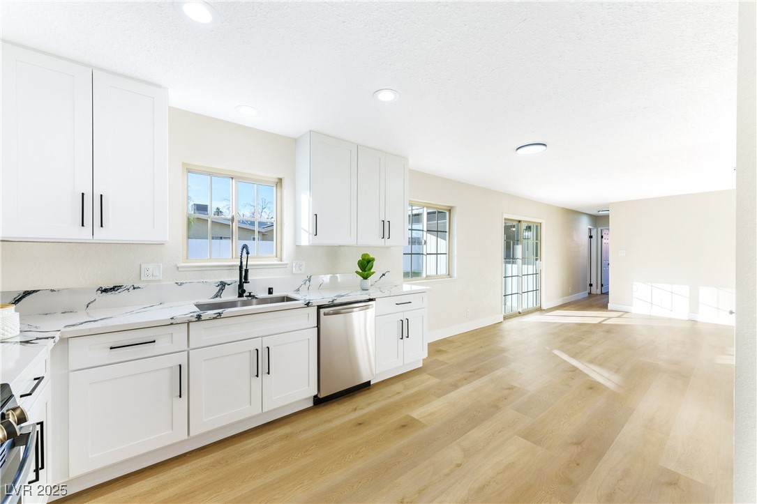 5153 Woodruff Place