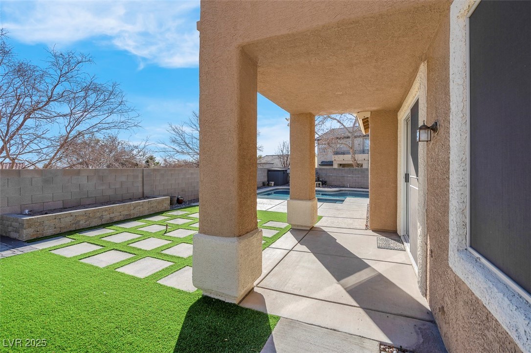 1736 Hill Canyon Lane