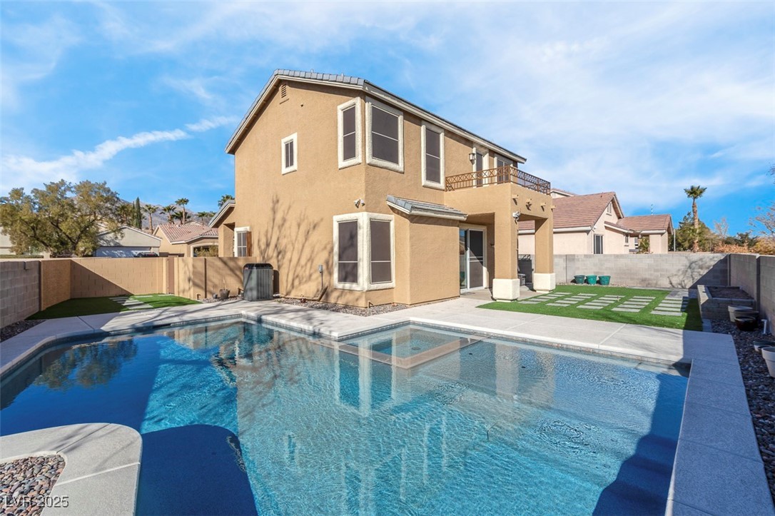 1736 Hill Canyon Lane