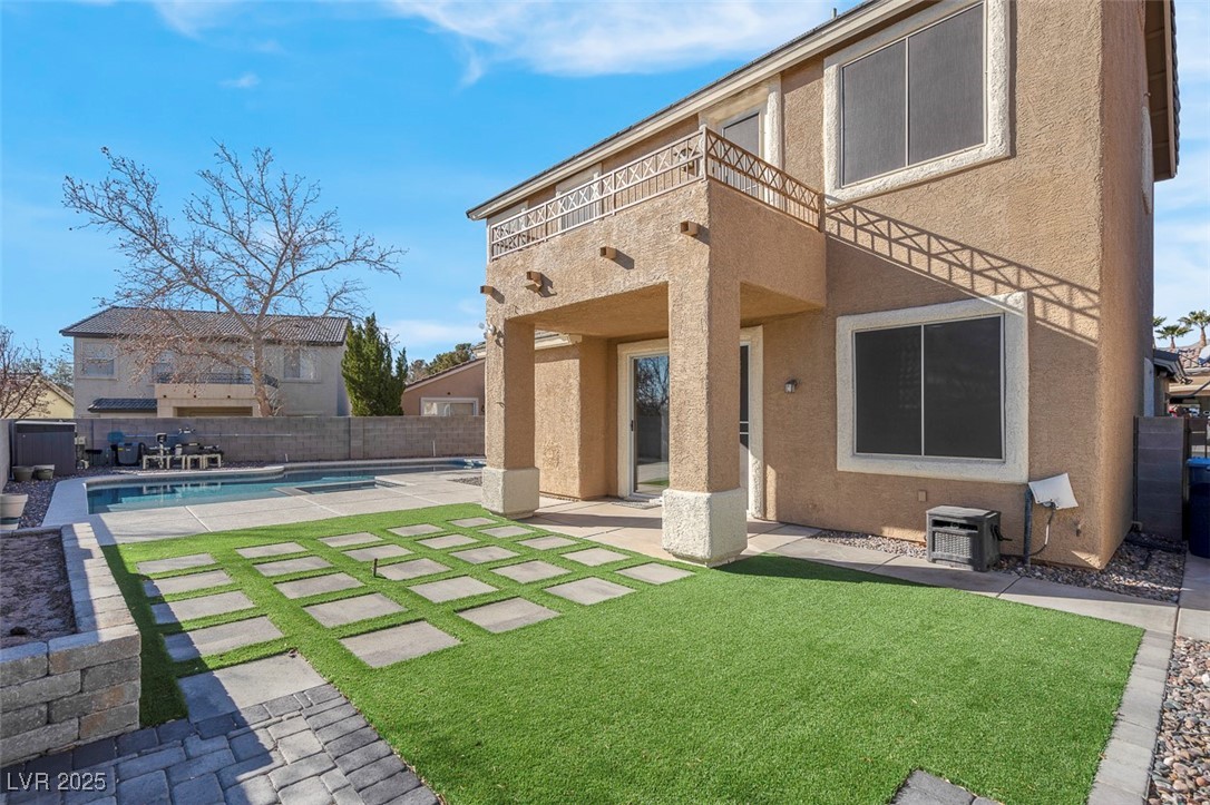 1736 Hill Canyon Lane