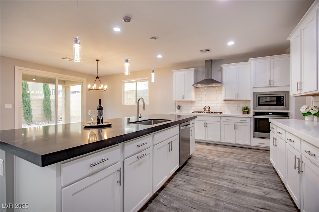 10823 Crestview Pointe Avenue