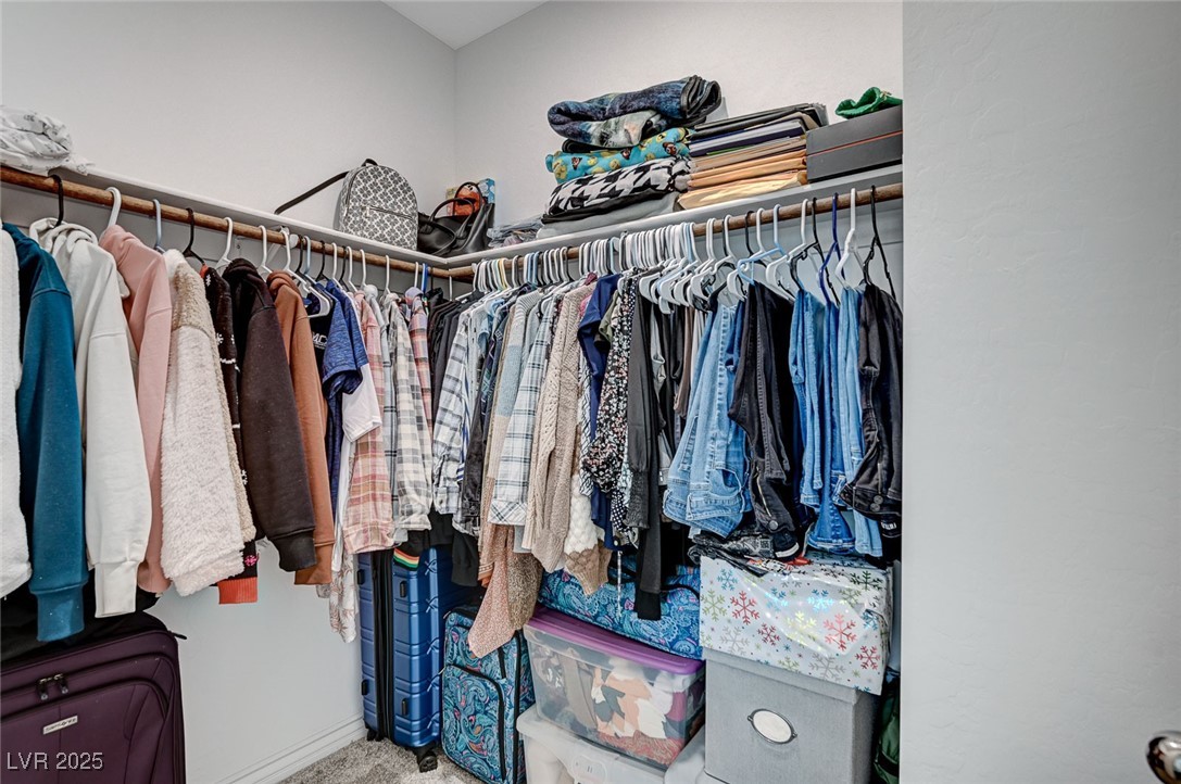 9969 Iron Creek Avenue