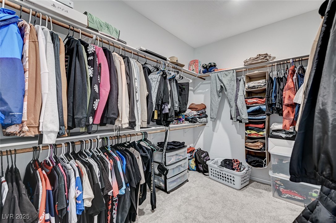 9969 Iron Creek Avenue