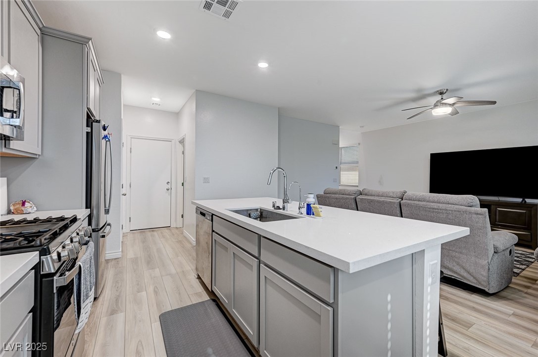 9969 Iron Creek Avenue