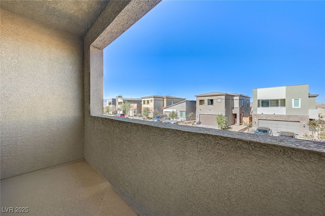 9969 Iron Creek Avenue