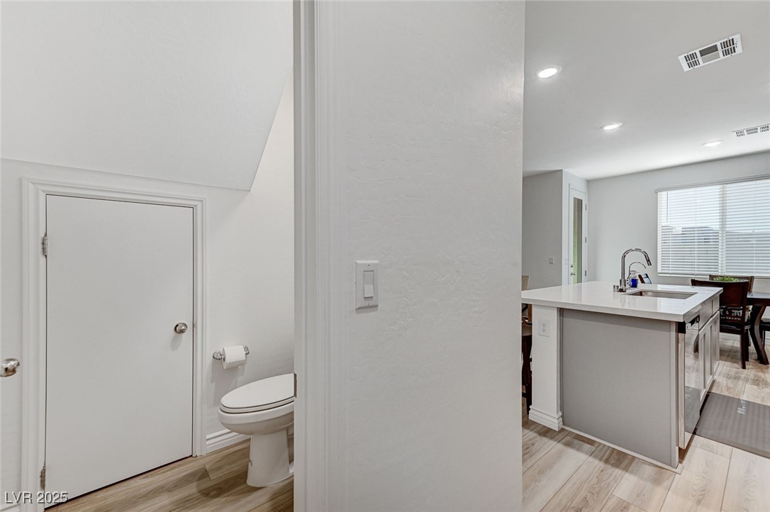 9969 Iron Creek Avenue