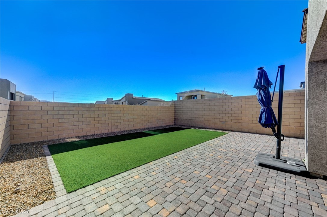 9969 Iron Creek Avenue