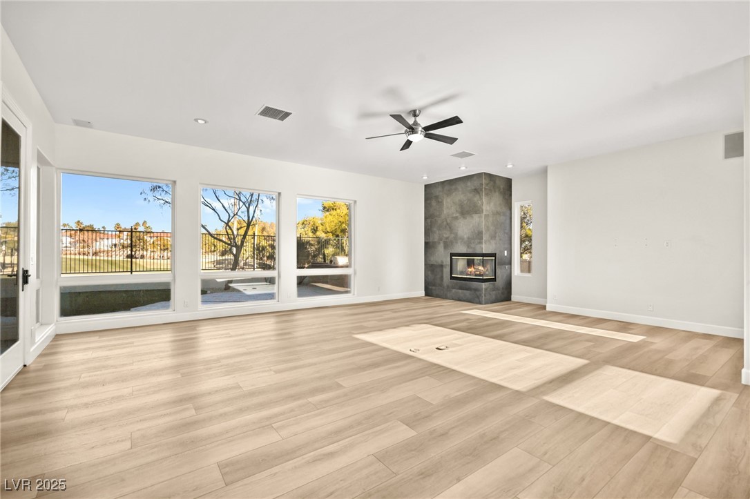 8600 Titleist Circle