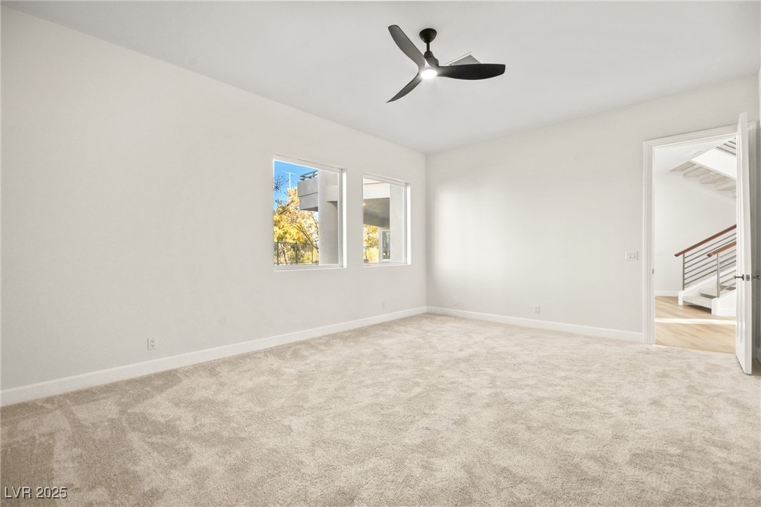 8600 Titleist Circle