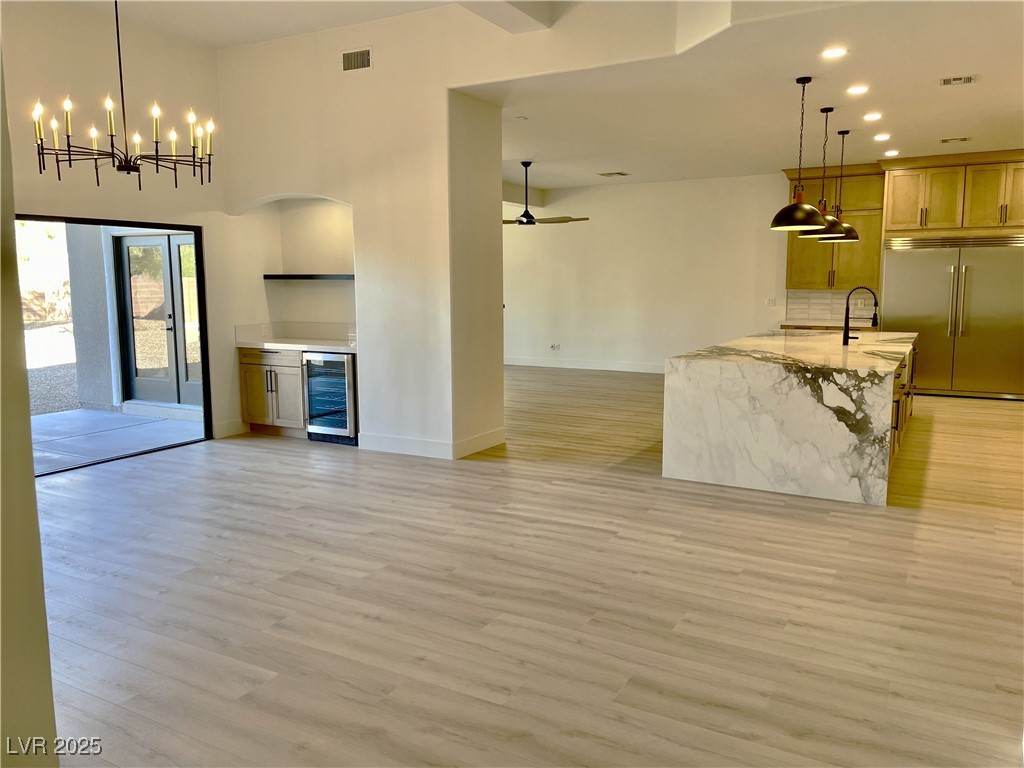 7405 Chorleywood Way
