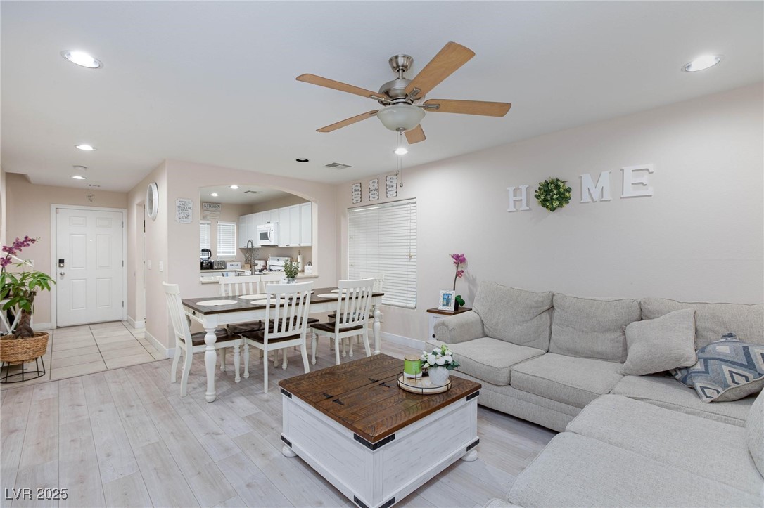 7660 Fabled Filigree Street