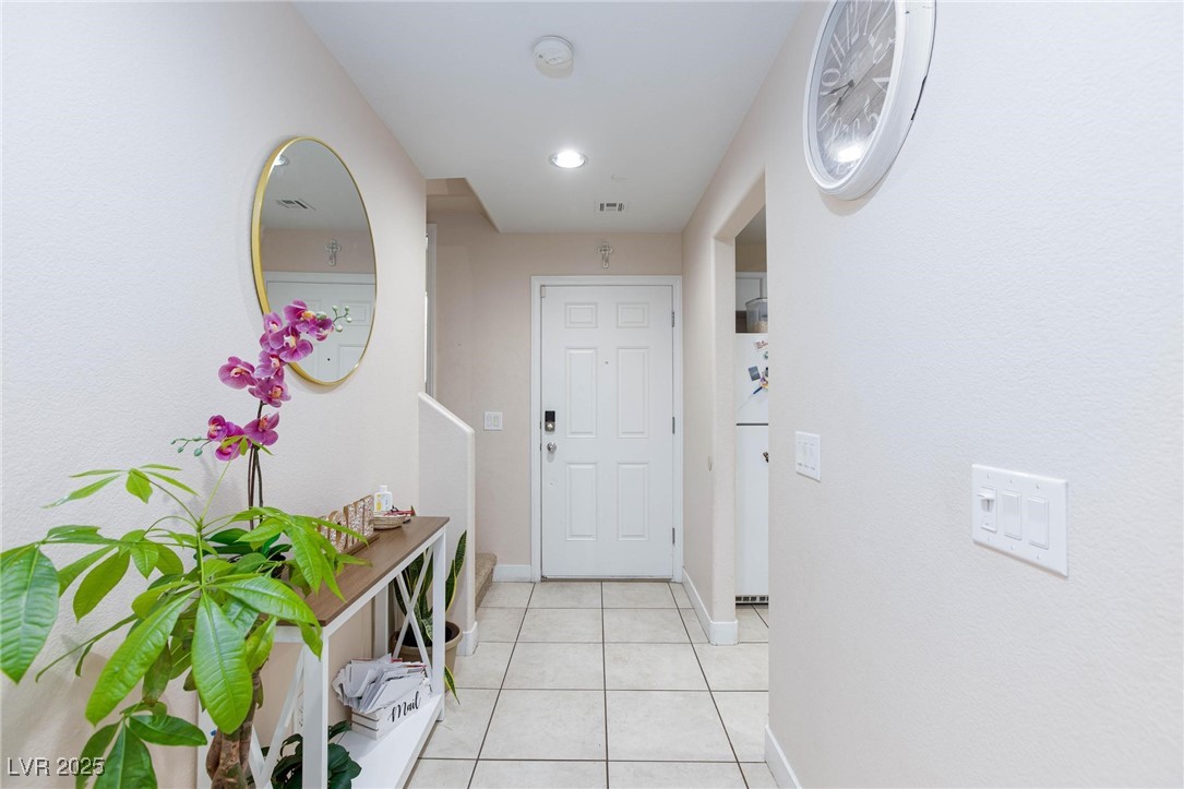 7660 Fabled Filigree Street