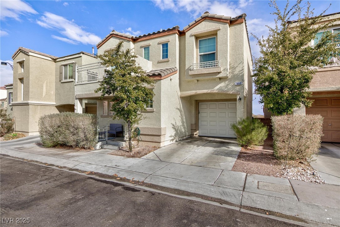 7660 Fabled Filigree Street