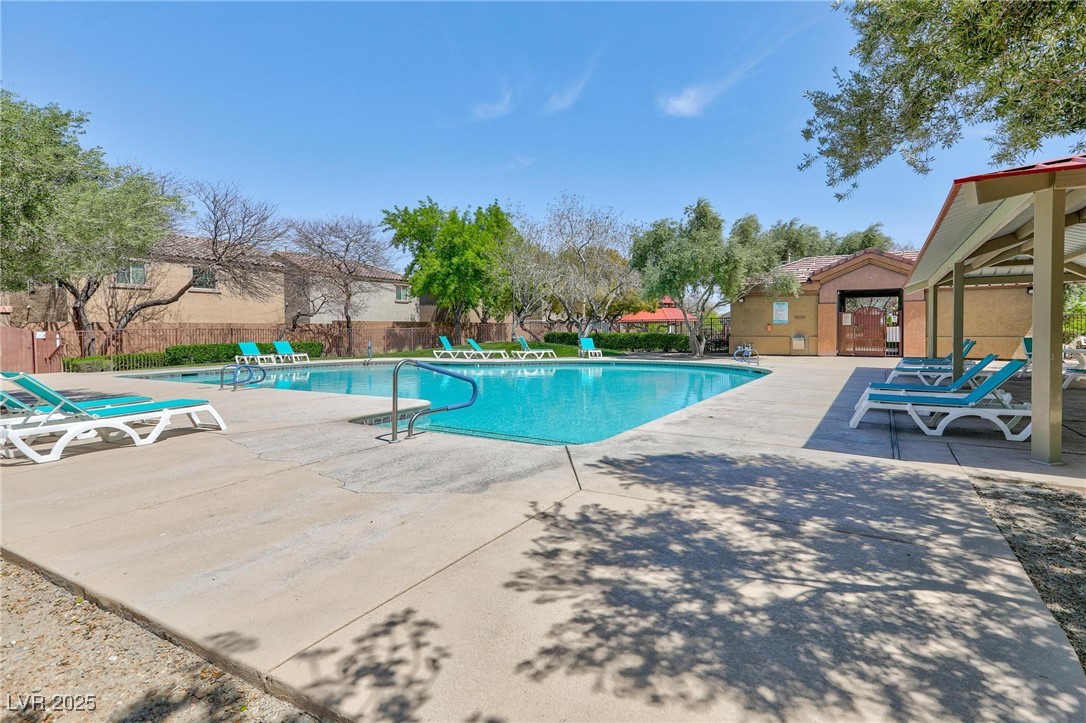 7660 Fabled Filigree Street