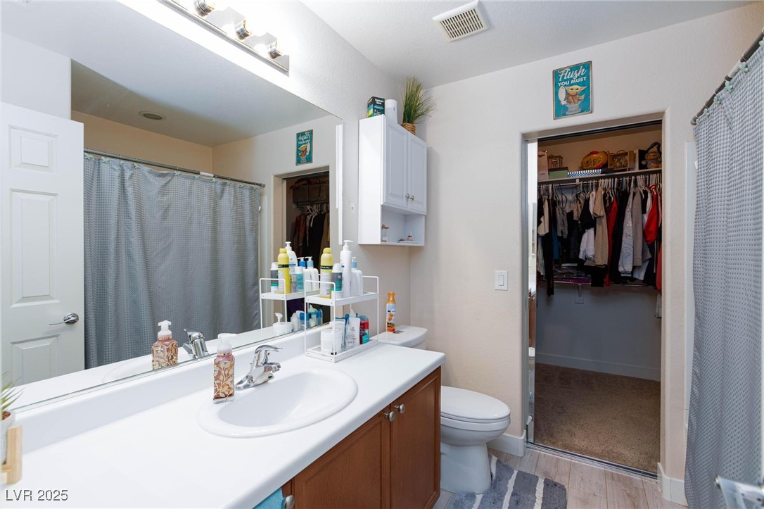 7660 Fabled Filigree Street