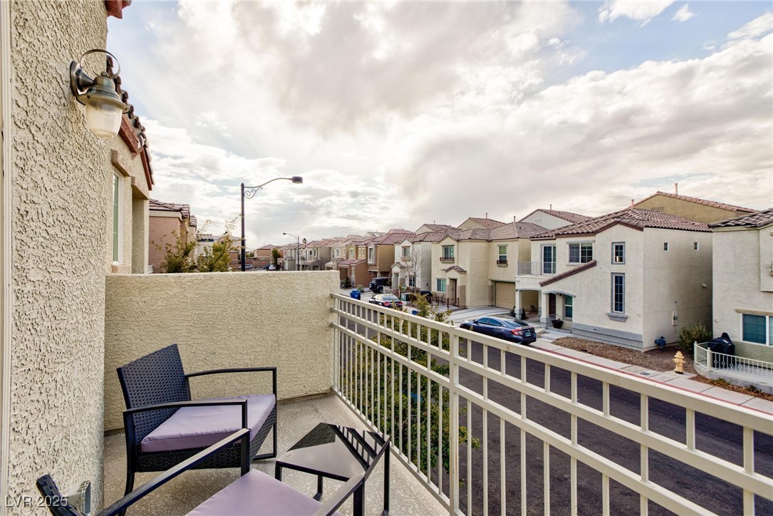 7660 Fabled Filigree Street