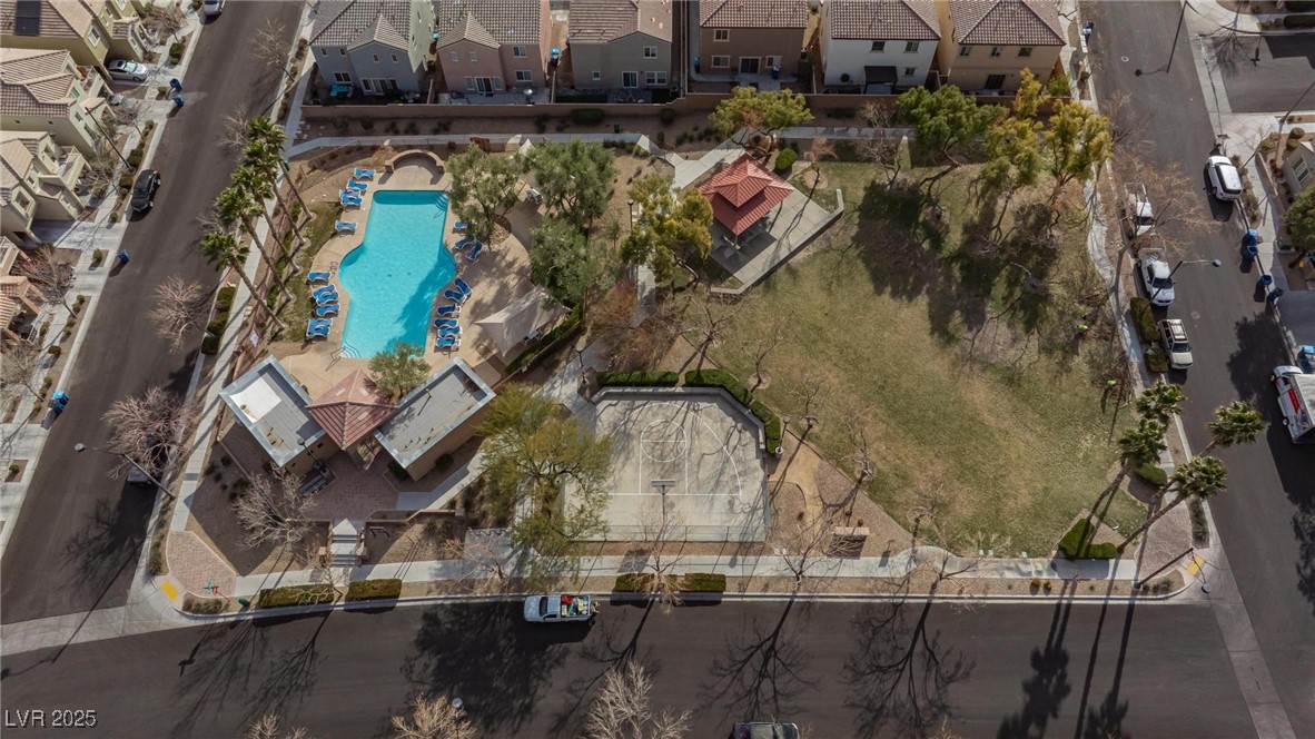 7660 Fabled Filigree Street