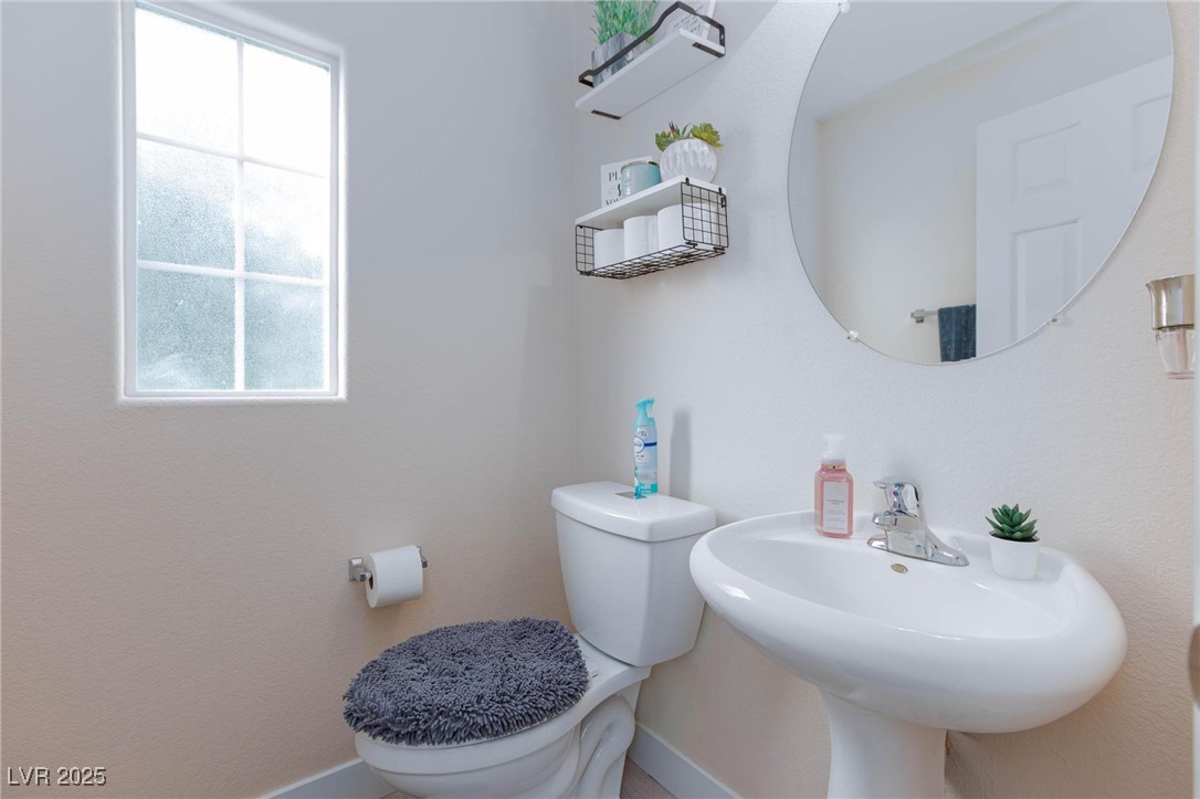 7660 Fabled Filigree Street