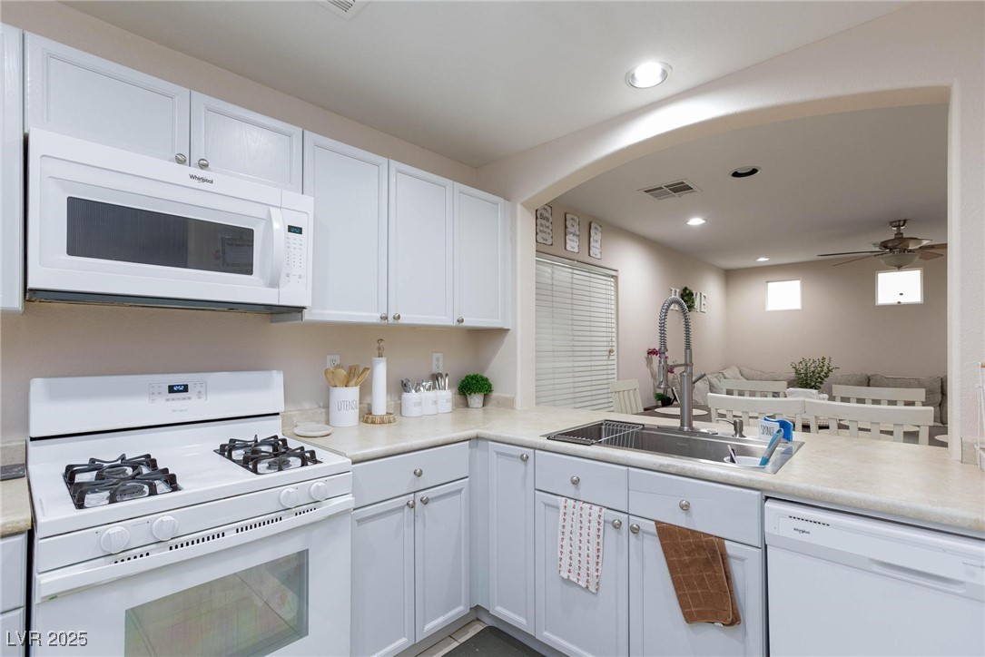 7660 Fabled Filigree Street