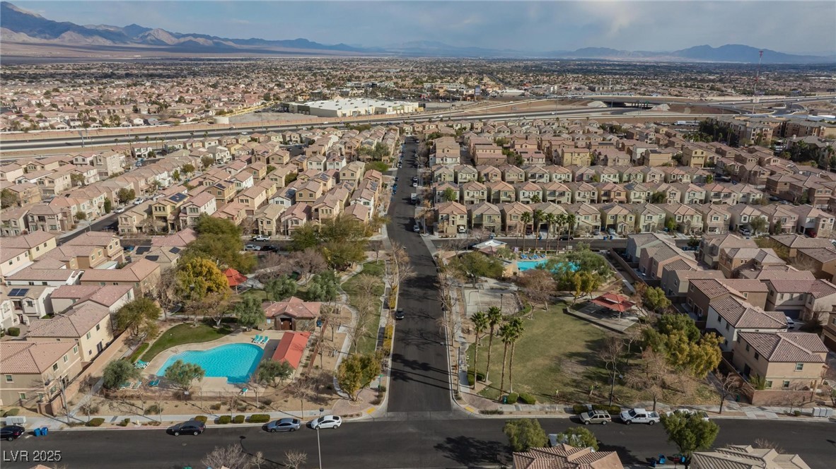 7660 Fabled Filigree Street