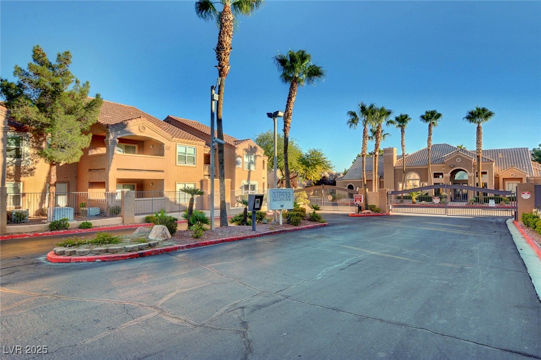 8101 West Flamingo Road 2080