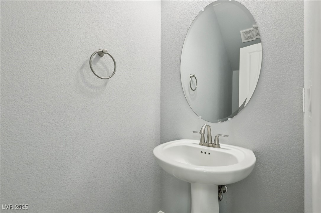 11579 Salt Creek Avenue