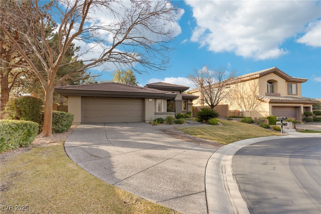 3 Glendora Court