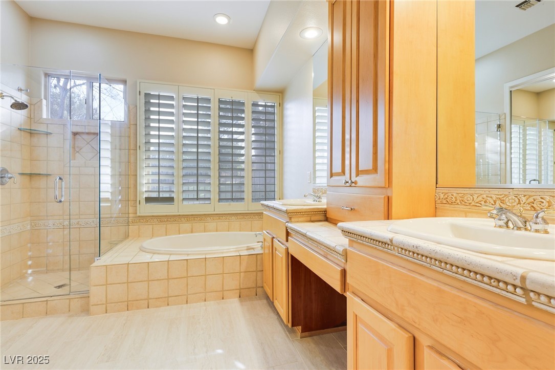 3 Glendora Court