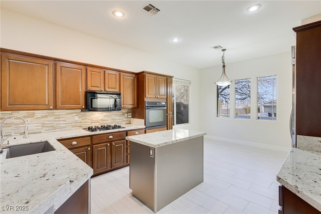 3 Glendora Court