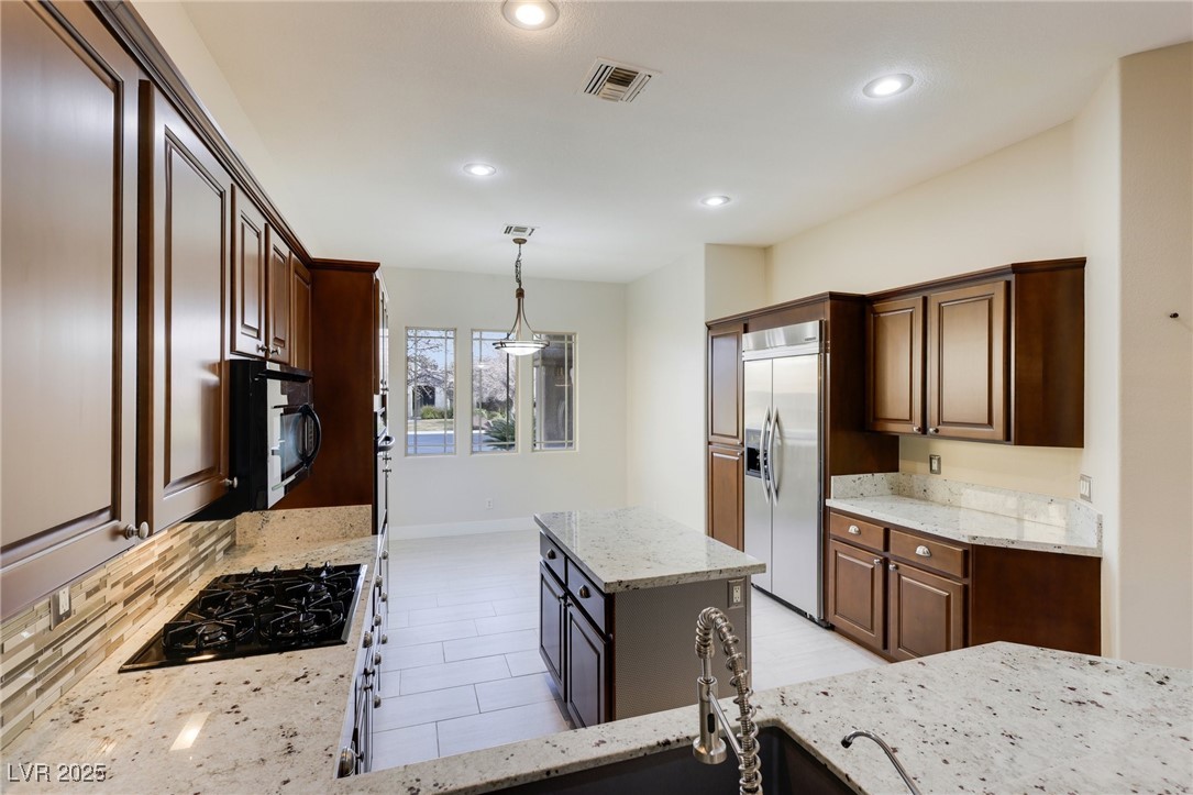 3 Glendora Court