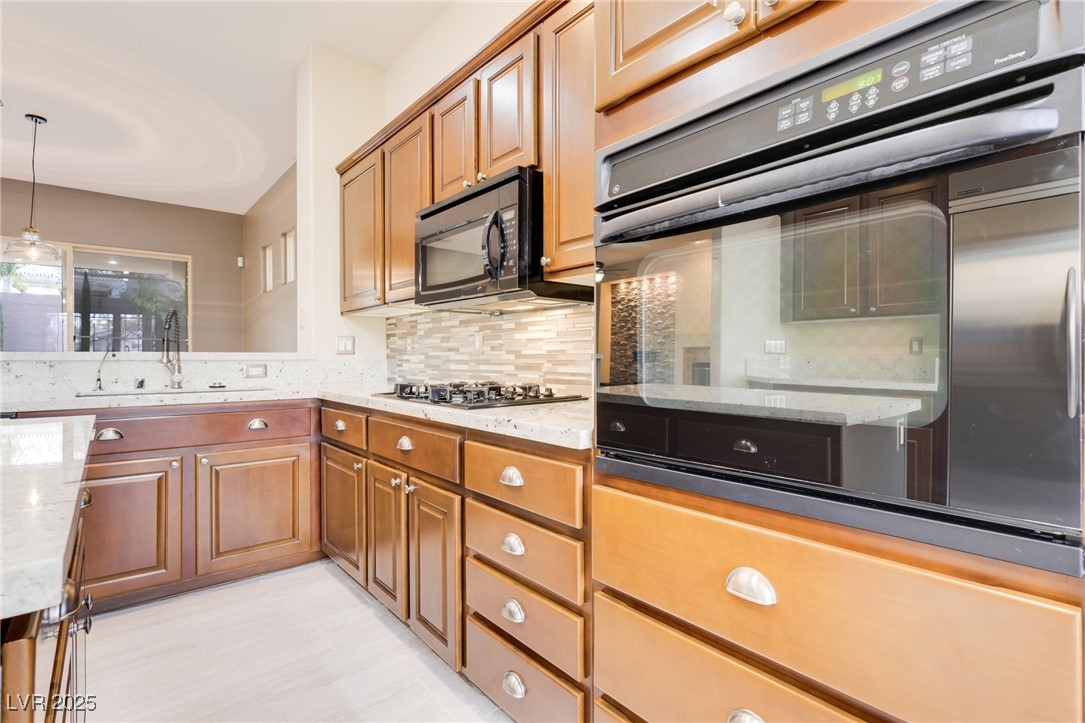 3 Glendora Court