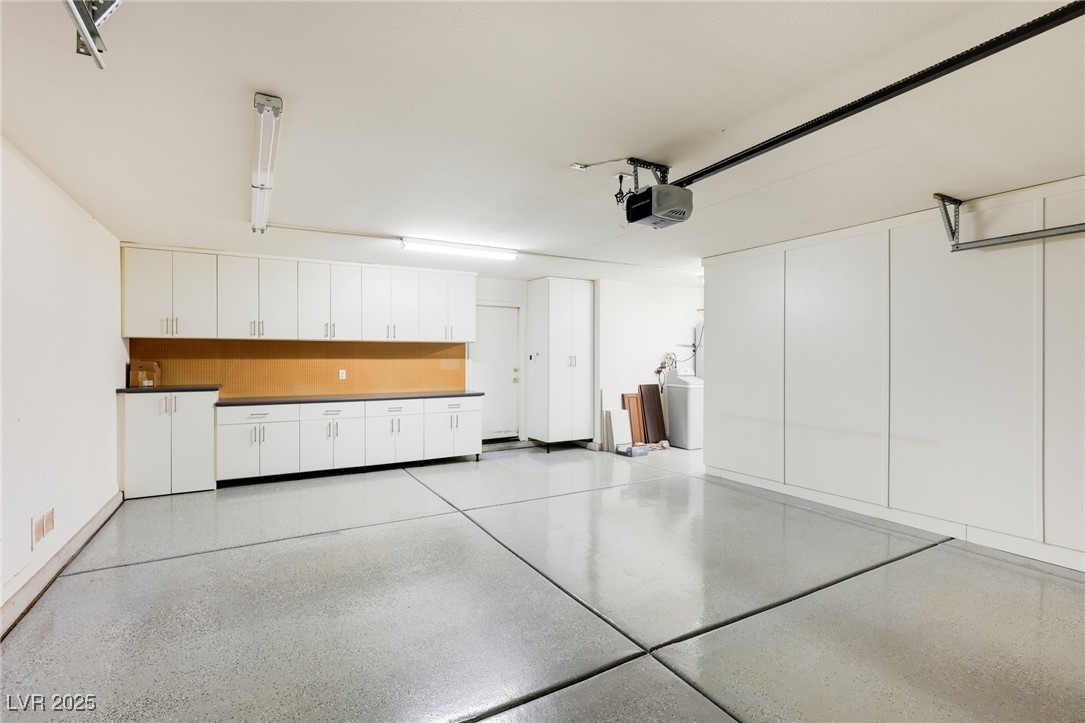 3 Glendora Court