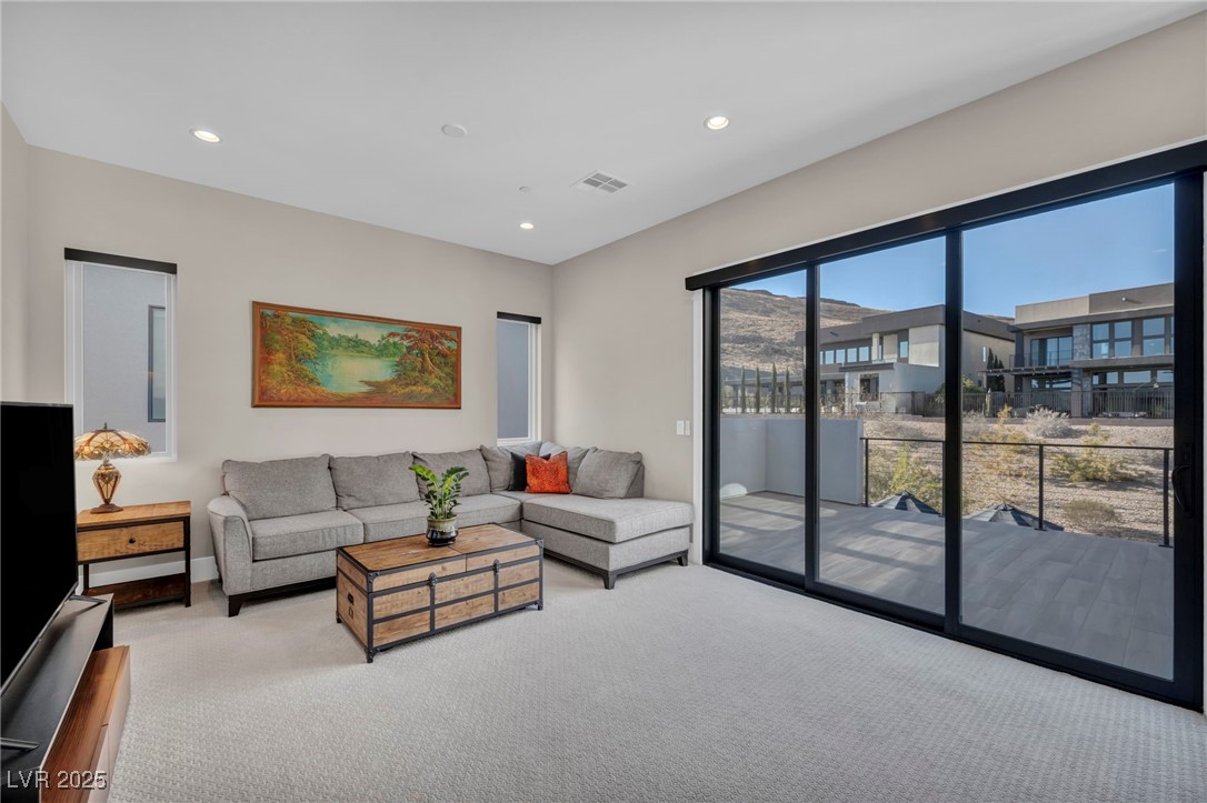 10896 Tranquil Hills Way