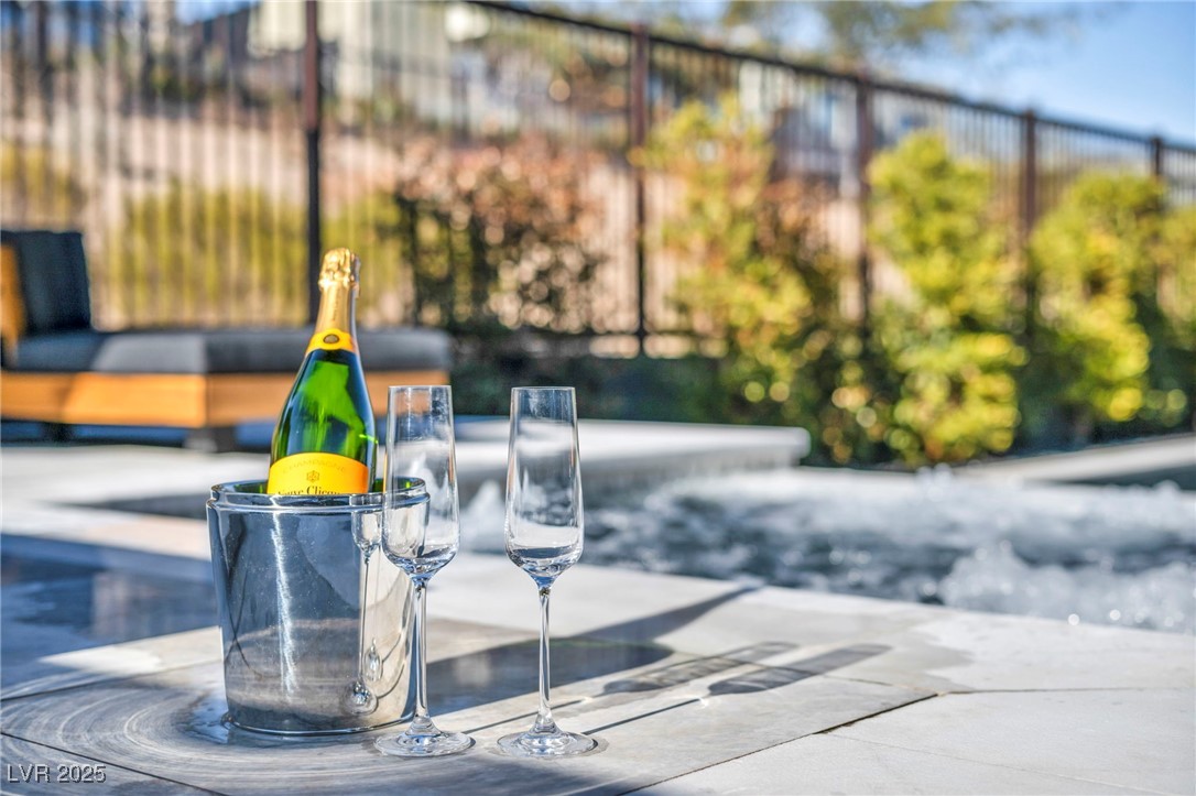 10896 Tranquil Hills Way