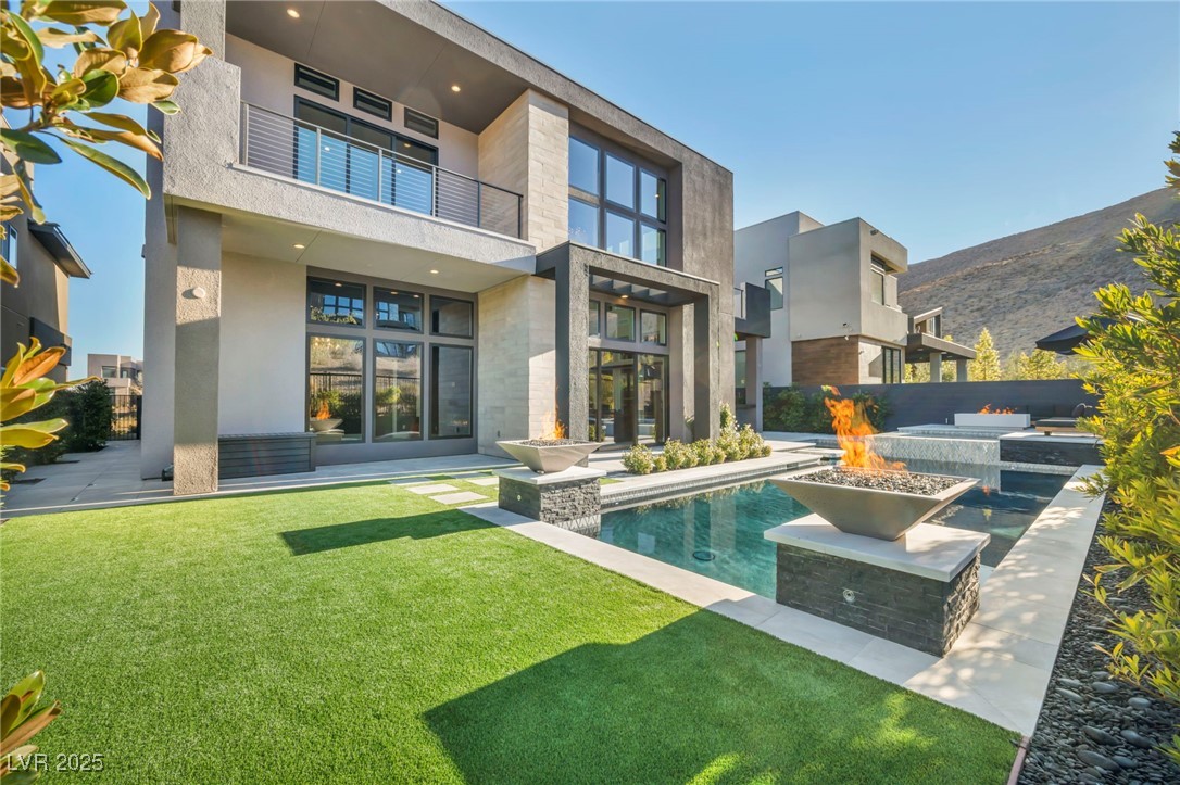 10896 Tranquil Hills Way