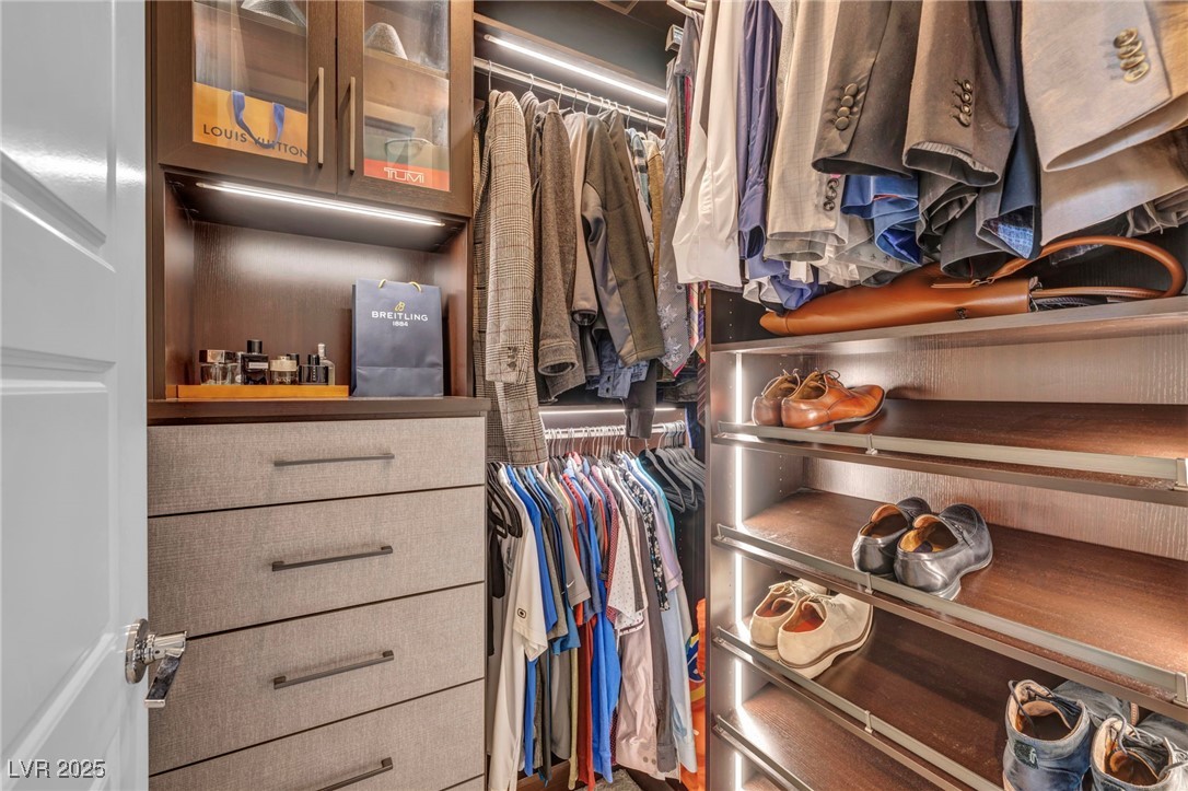 10896 Tranquil Hills Way