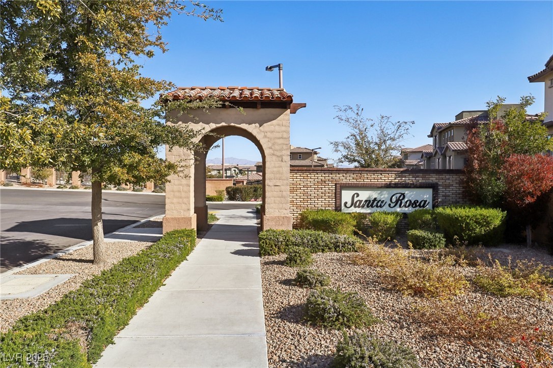 104 Alamere Falls Drive