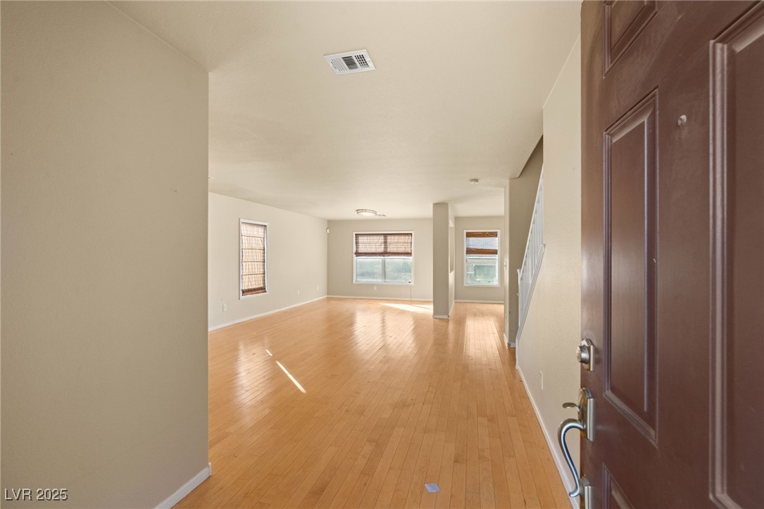 1365 Tranquil Skies Avenue