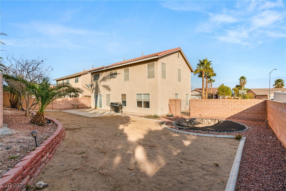 1365 Tranquil Skies Avenue