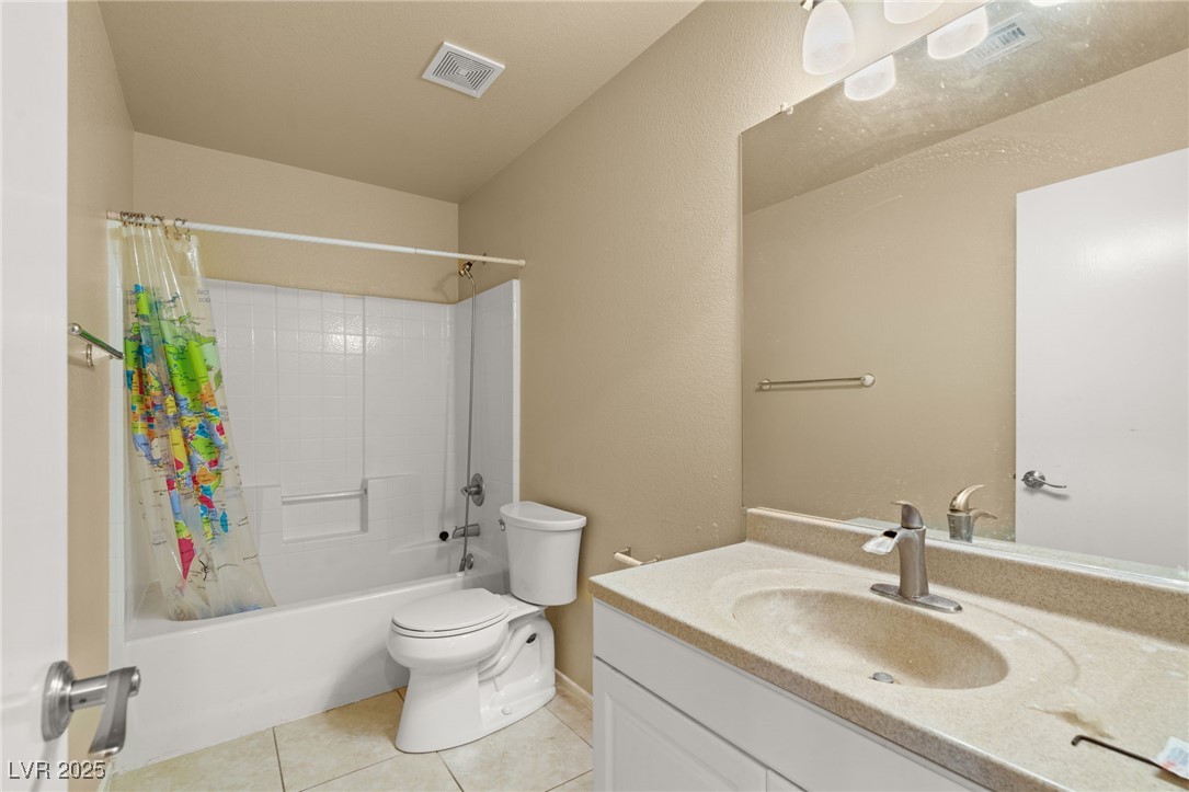 1365 Tranquil Skies Avenue