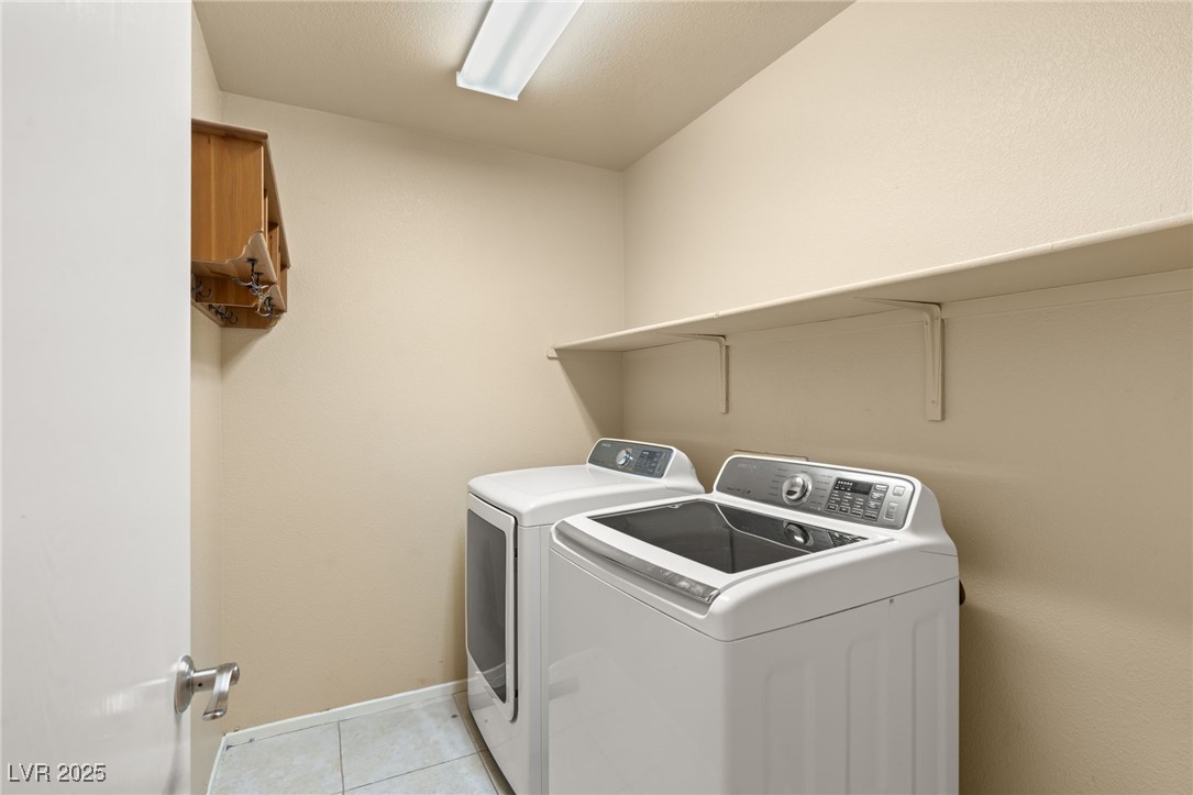 1365 Tranquil Skies Avenue