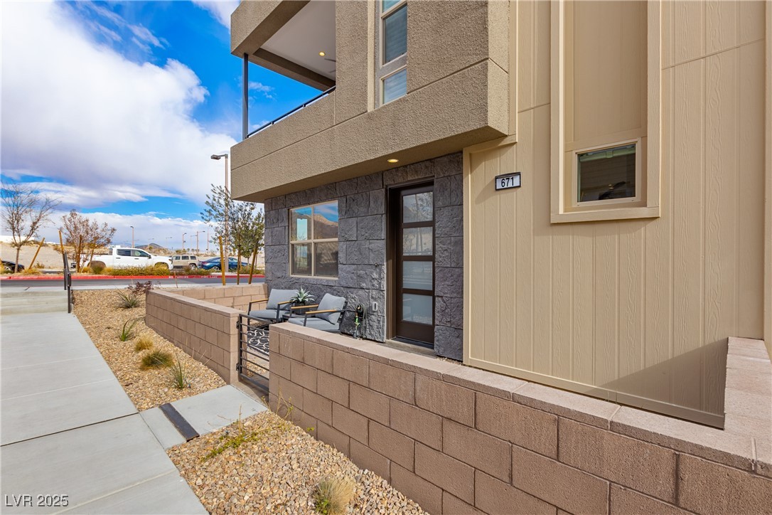 671 Sentinel Spire Street