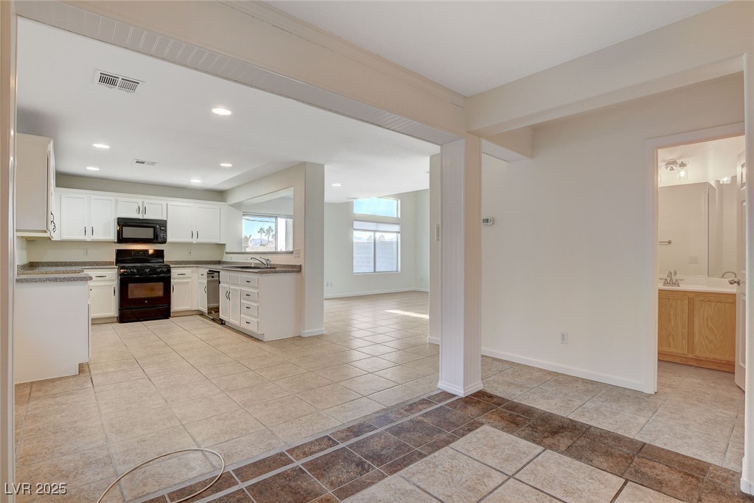 422 Waterbrook Drive