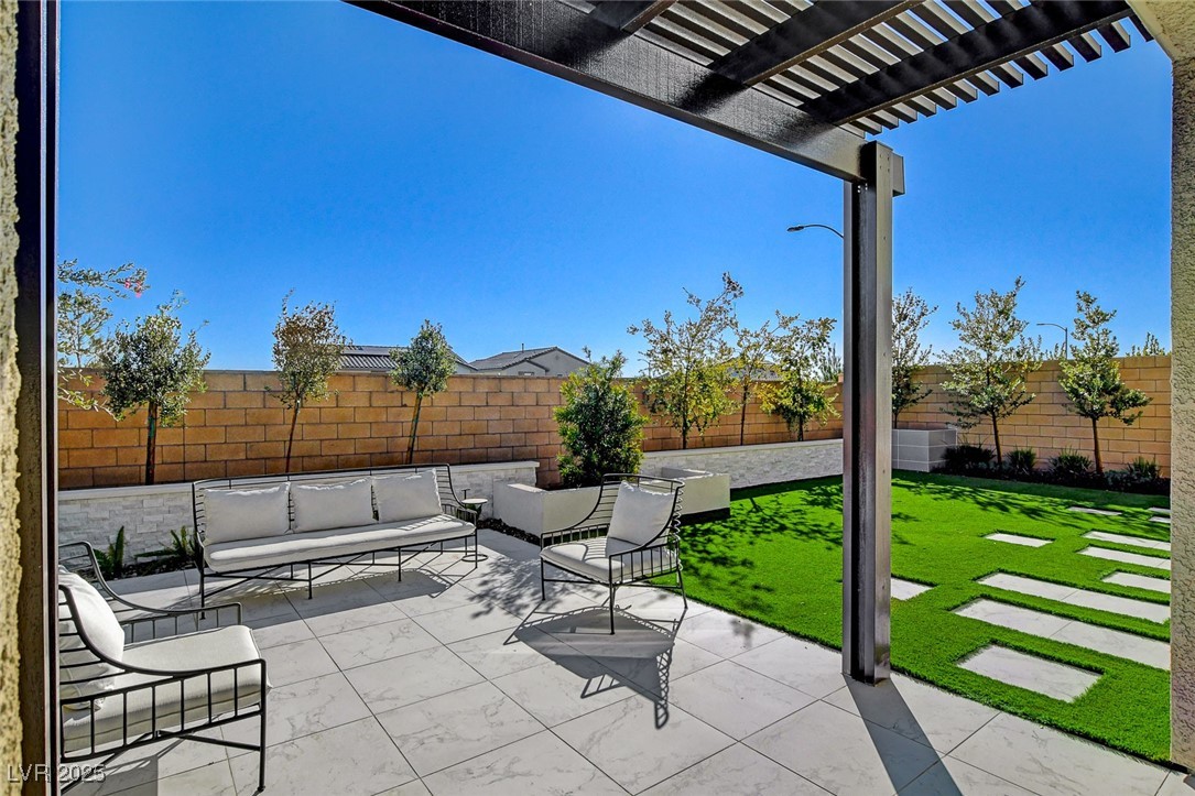 9016 Skye Canyon Ranch Street