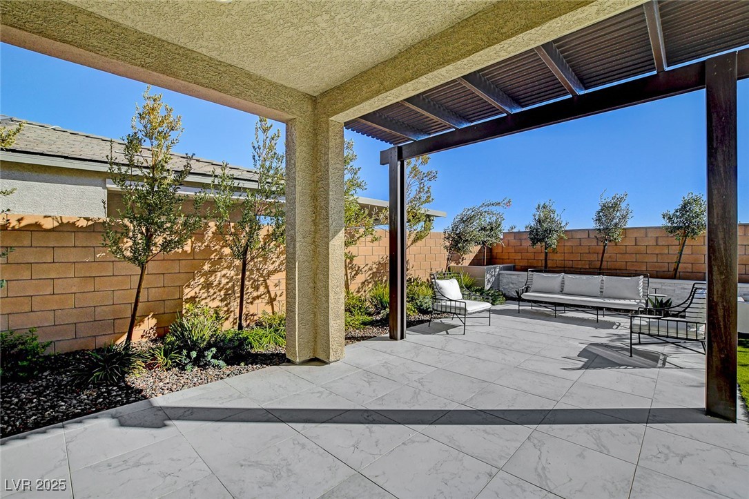 9016 Skye Canyon Ranch Street