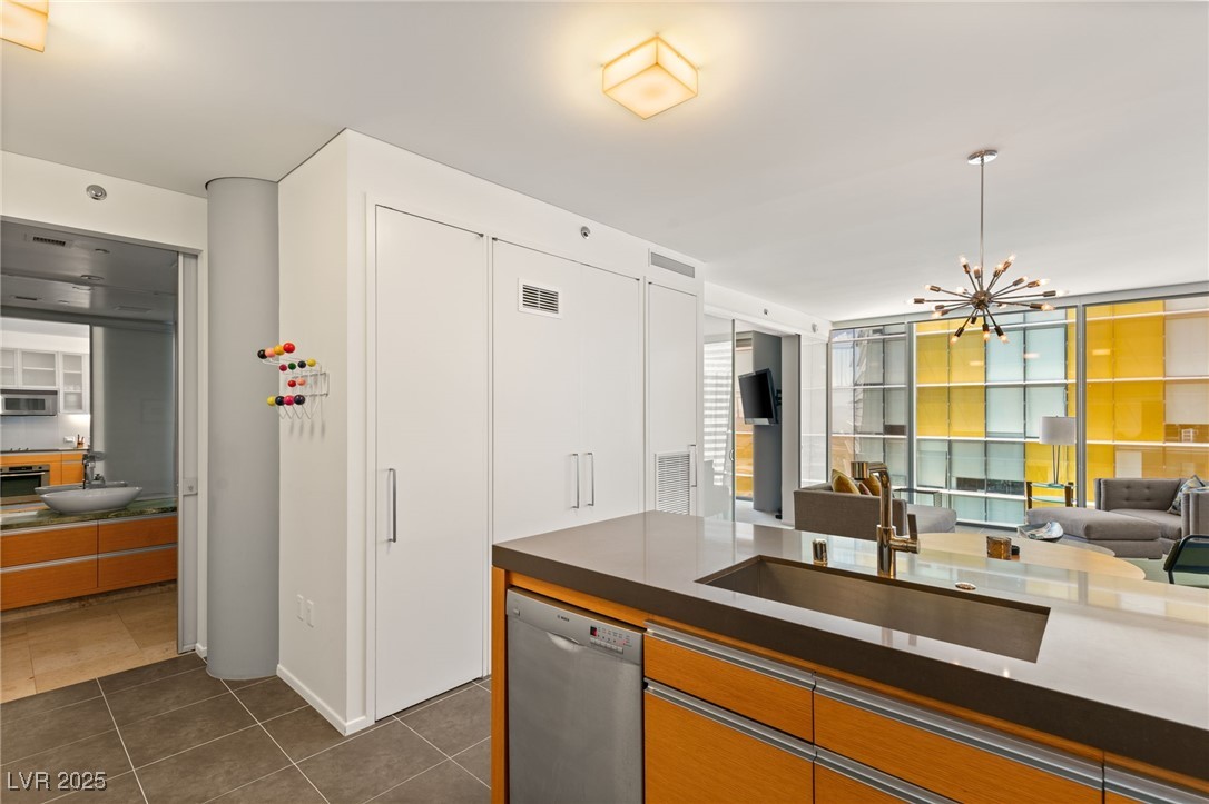 3722 South Las Vegas Boulevard 2310