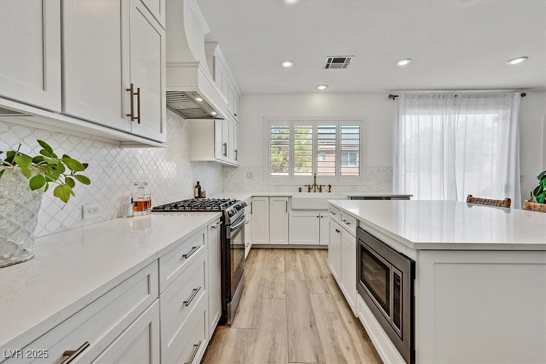 9668 Padre Peak Court