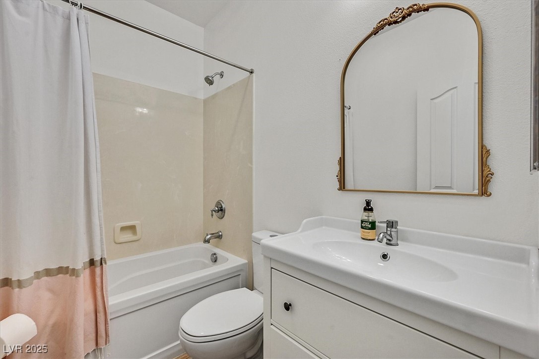 9668 Padre Peak Court