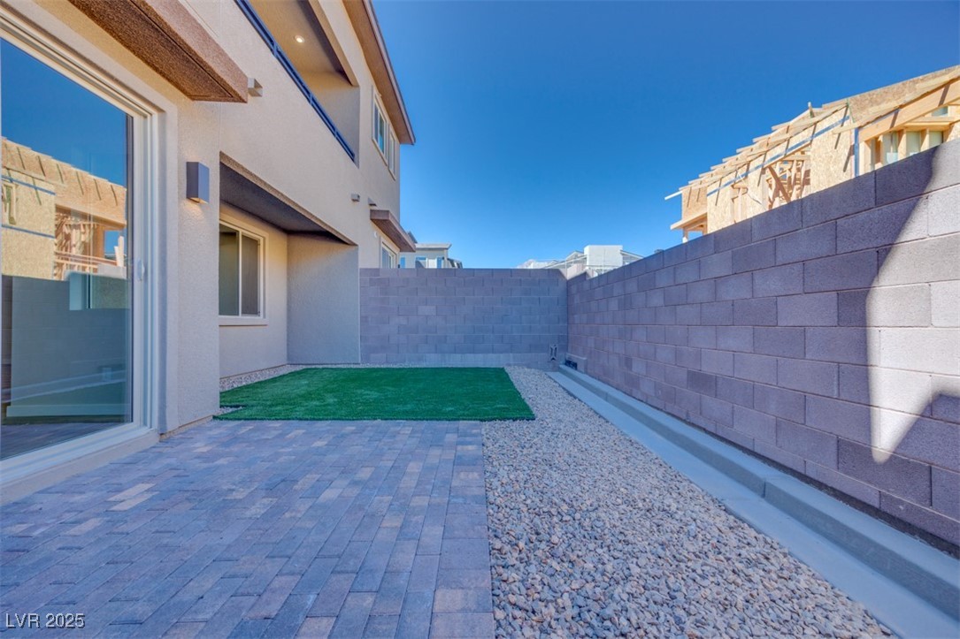 11904 Vector Ray Avenue